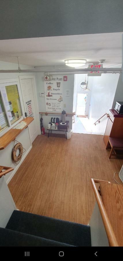 Atlantic Sands Motel 2*